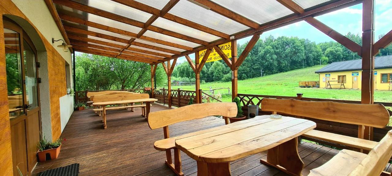 Gosciniec Na Stoku Pokoje 2,3,4 Osobowe, Cisza, Spokoj, Widok Na Stok Narciarski, Lasy, Laki Bobliwo Extérieur photo