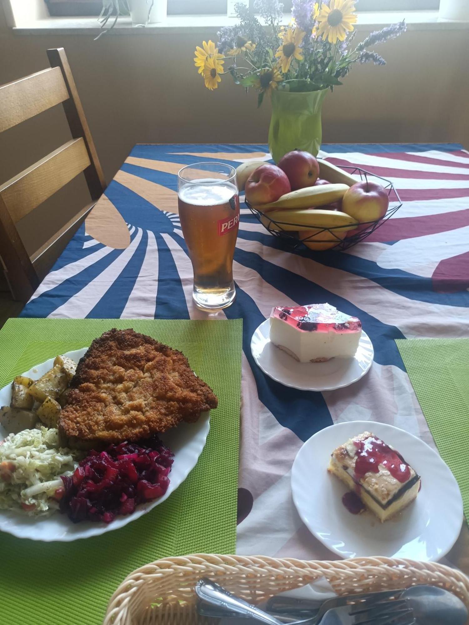 Gosciniec Na Stoku Pokoje 2,3,4 Osobowe, Cisza, Spokoj, Widok Na Stok Narciarski, Lasy, Laki Bobliwo Extérieur photo